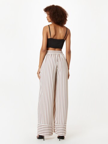 River Island Wide leg Παντελόνι πλισέ σε καφέ