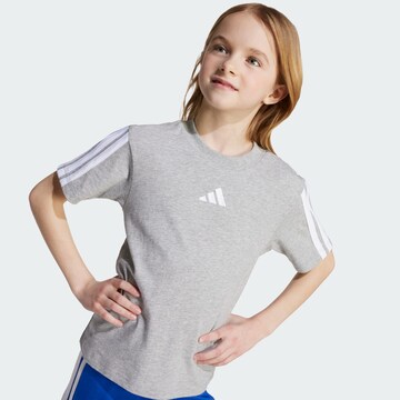 Completo per l'allenamento 'Essentials' di ADIDAS SPORTSWEAR in grigio