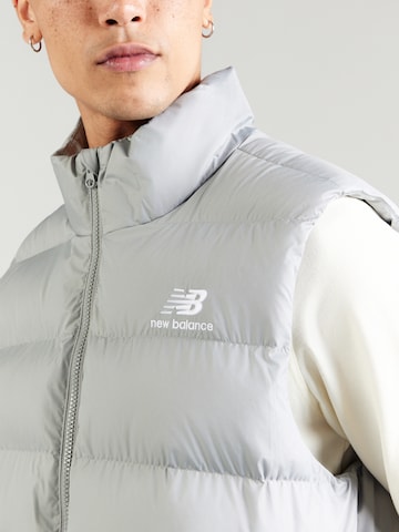 Gilet new balance en gris