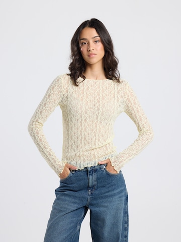 T-shirt America Today en jaune : devant