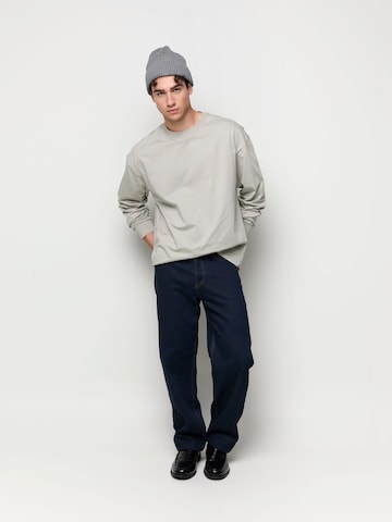 BALMOHK Bluser & t-shirts i grå