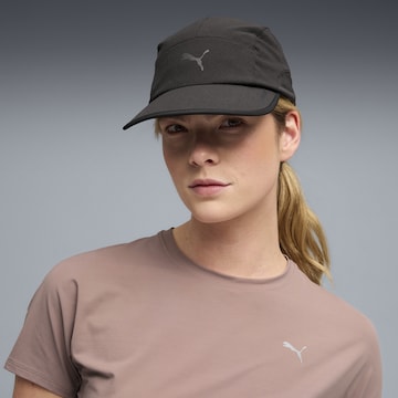 Casquette de sport 'Race Day' PUMA en noir : devant