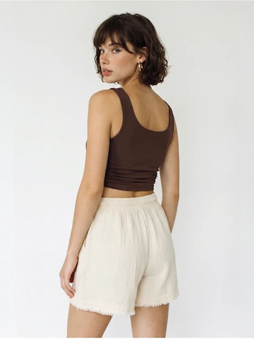 regular Pantaloni di Bianco Lucci in bianco