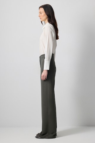 évasé Pantalon Touche Prive en vert