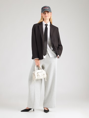 PIECES Blazer 'PCBOSELLA' in Schwarz
