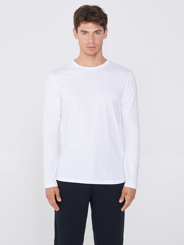 Tezenis Shirt in White: front
