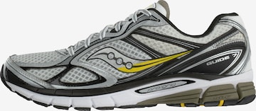 Baskets basses 'PROGRID GUIDE 7' saucony en gris : devant
