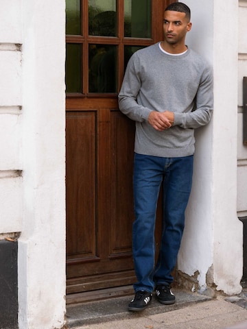 Pull-over ' Pullover Crew ' TEESHOPPEN en gris