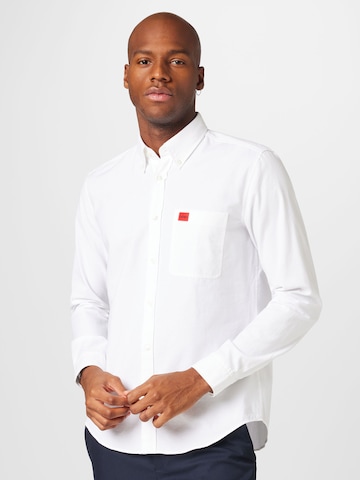 Coupe slim Chemise 'Evito' HUGO Red en blanc : devant