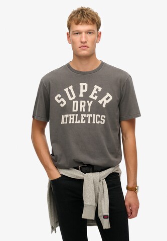 T-Shirt 'Athletic Essential' Superdry en gris : devant