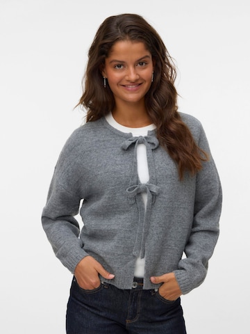VERO MODA Knit cardigan 'BOOM' in Grey: front