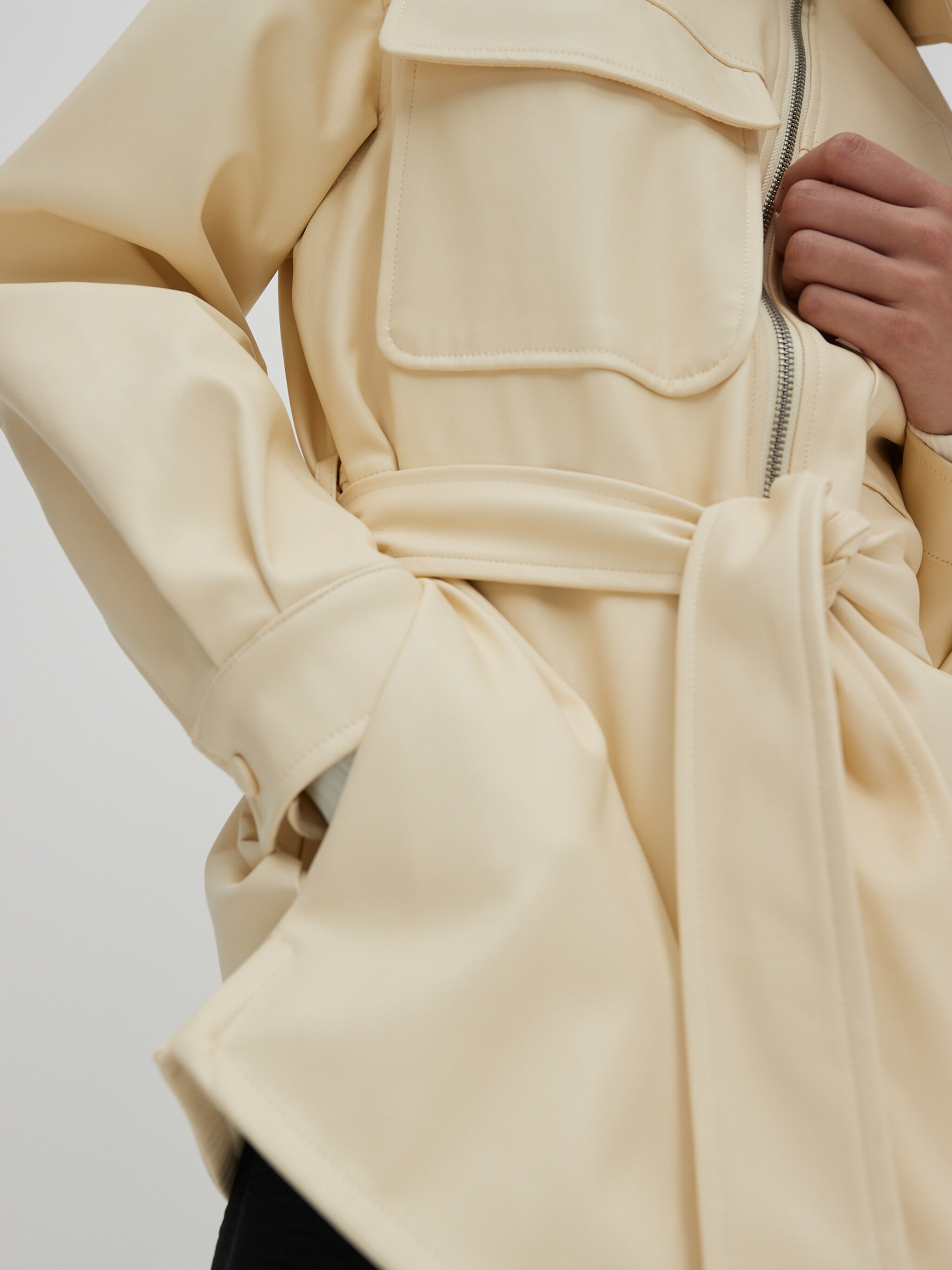 EDITED Producten Blouse 'Kendall' Beige