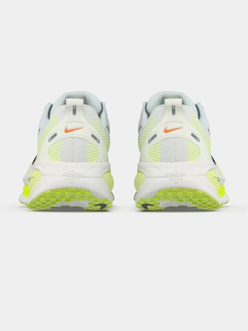 NIKE Обувь для бега 'VOMERO 18' в Белый