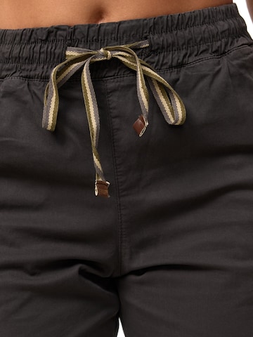 Effilé Pantalon cargo 'F600' Tazzio en gris
