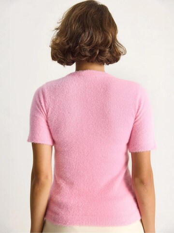 Giacchetta di Bianco Lucci in rosa