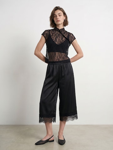 HYPEDROP Wide Leg Bukser 'Leah' i sort: forside