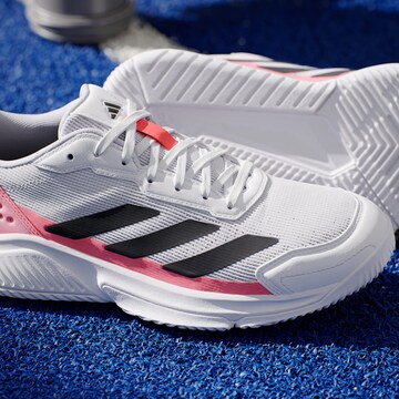 Chaussure de sport 'Courtquick' ADIDAS PERFORMANCE en blanc