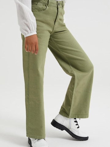 Wide leg Jeans di WE Fashion in verde