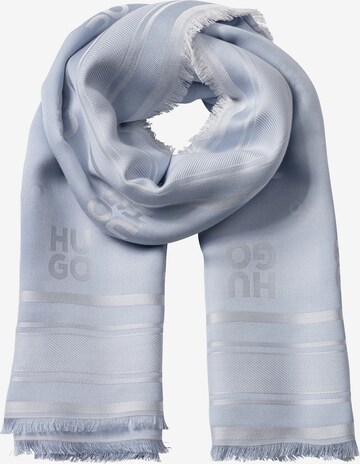 HUGO Wrap in Grey: front