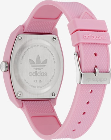 ADIDAS ORIGINALS Analogt ur 'Project Two GRFX' i pink