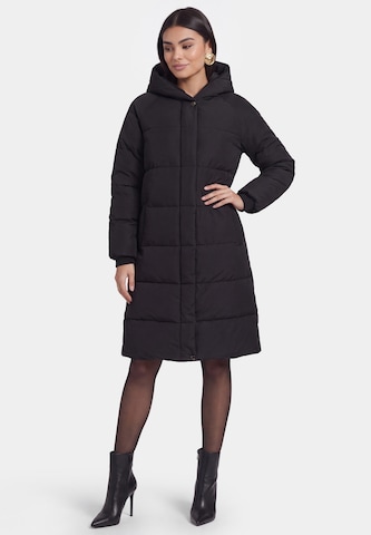 Manteau d’hiver faina en noir : devant