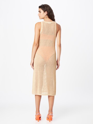 Monki Knitted dress in Beige