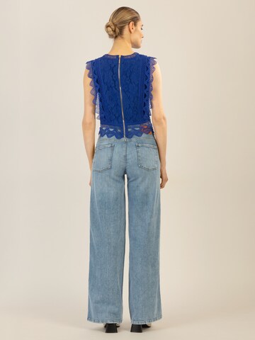 APART Top in Blau