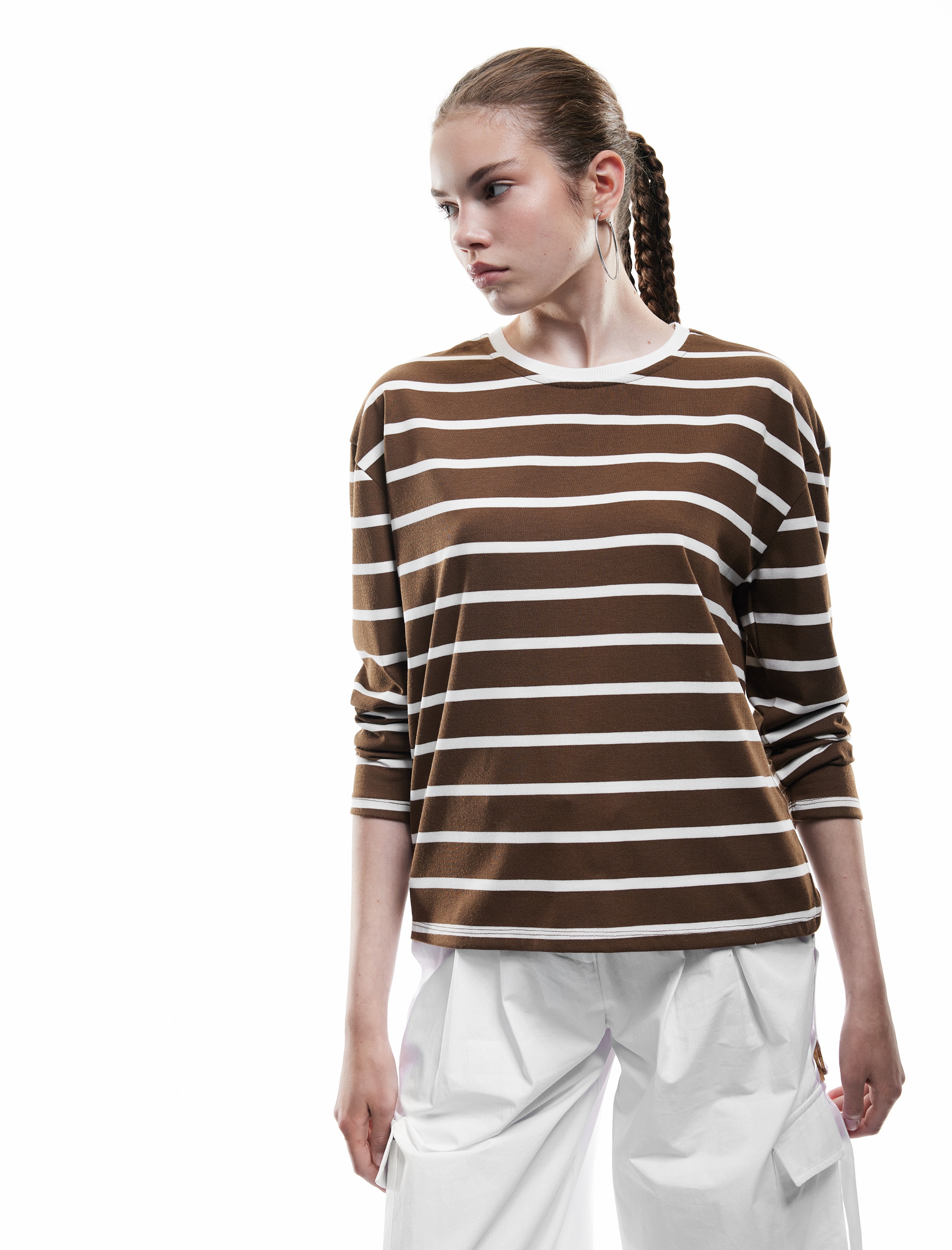 Koton T-Shirt in Braun: Vorderseite