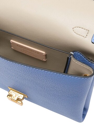 Coccinelle Clutch 'COCCINELLE ARLETTIS' in Blau
