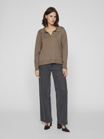 VILA Sweater in Brown
