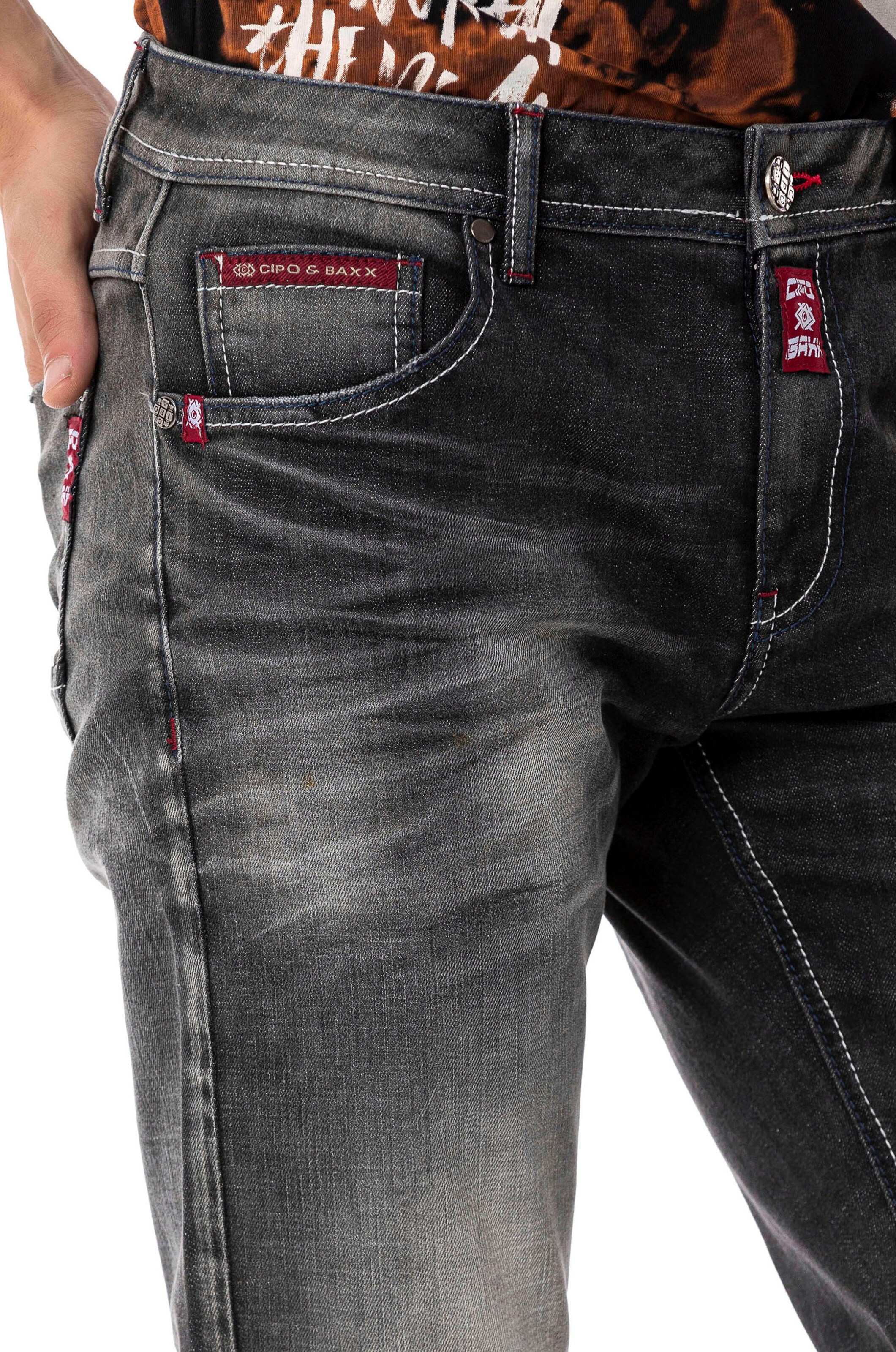 CIPO & BAXX Regular Jeans in Schwarz