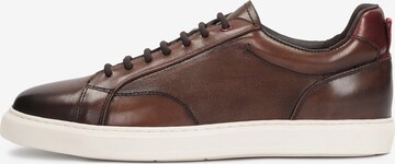 Kazar Sneakers laag in Bruin: voorkant