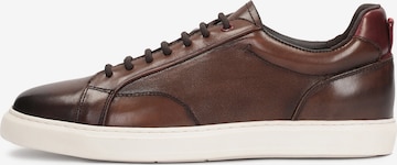 Kazar Sneakers low i brun: forside