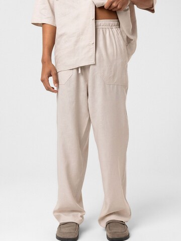 Dandalo Baggy Trousers in Beige: front