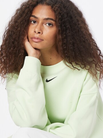 Nike Sportswear Mikina – zelená