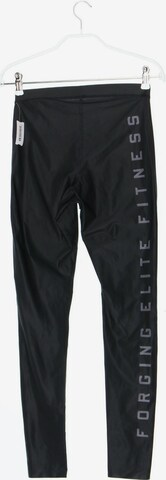 Reebok Pants in M in Black