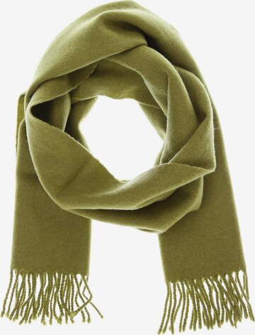 Pringle of Scotland Scarf & Wrap in One size in Green: front