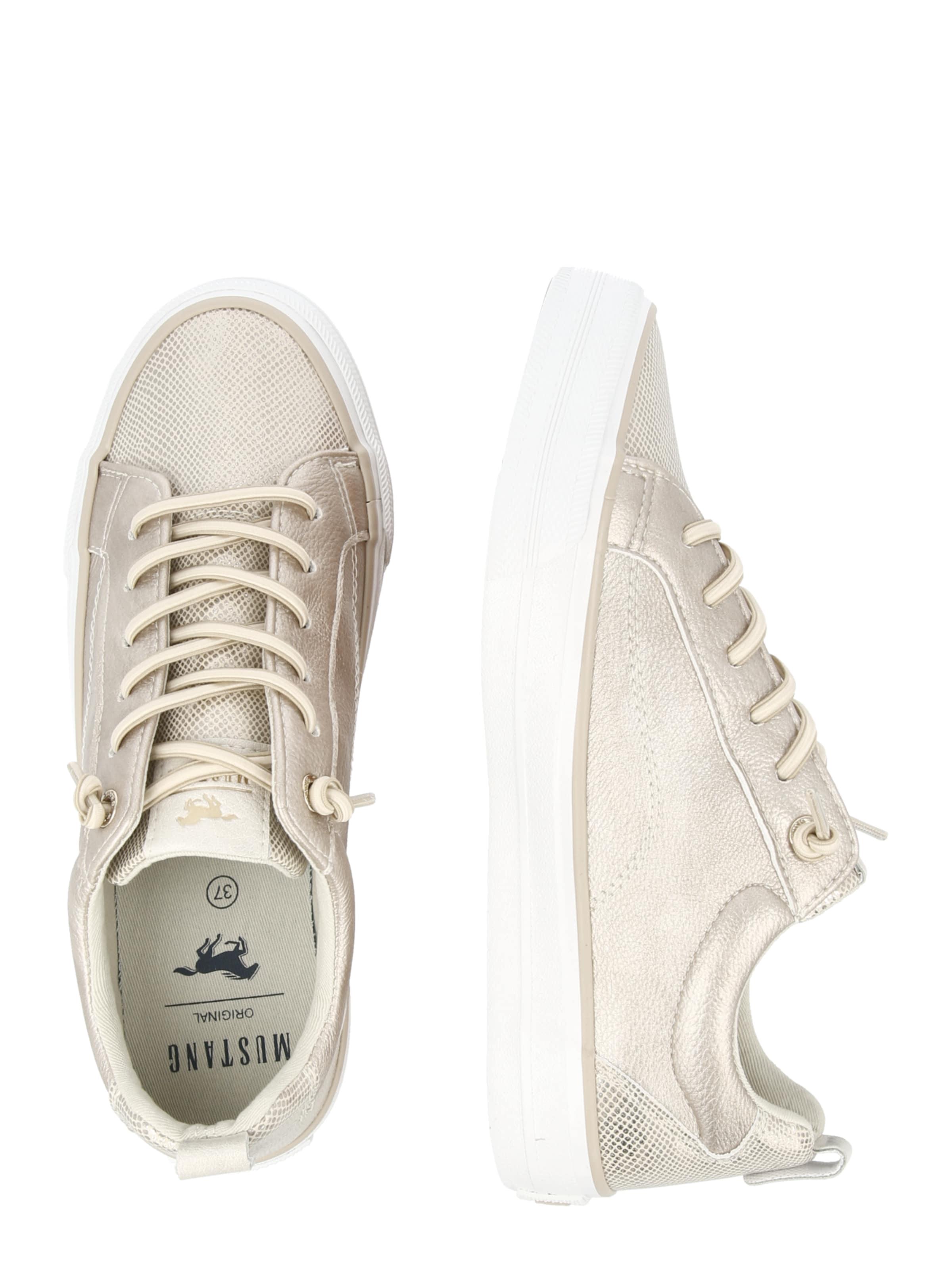 Baskets basses MUSTANG en blanc