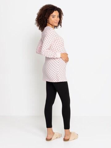 Pijama 'Dreams' de la VIVANCE pe roz