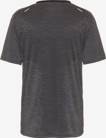 T-Shirt fonctionnel 'Techknit Ultra' NIKE en gris