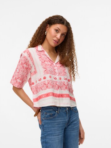 Camicia da donna 'VMMILAN OMIA' di VERO MODA in rosso: frontale