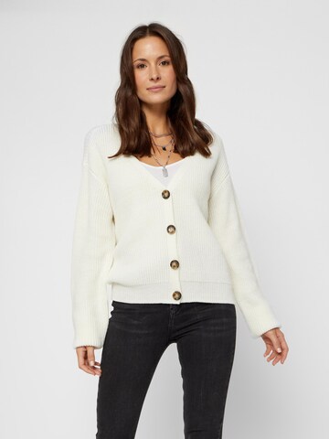 Cardigan 'Karie' PIECES en blanc : devant