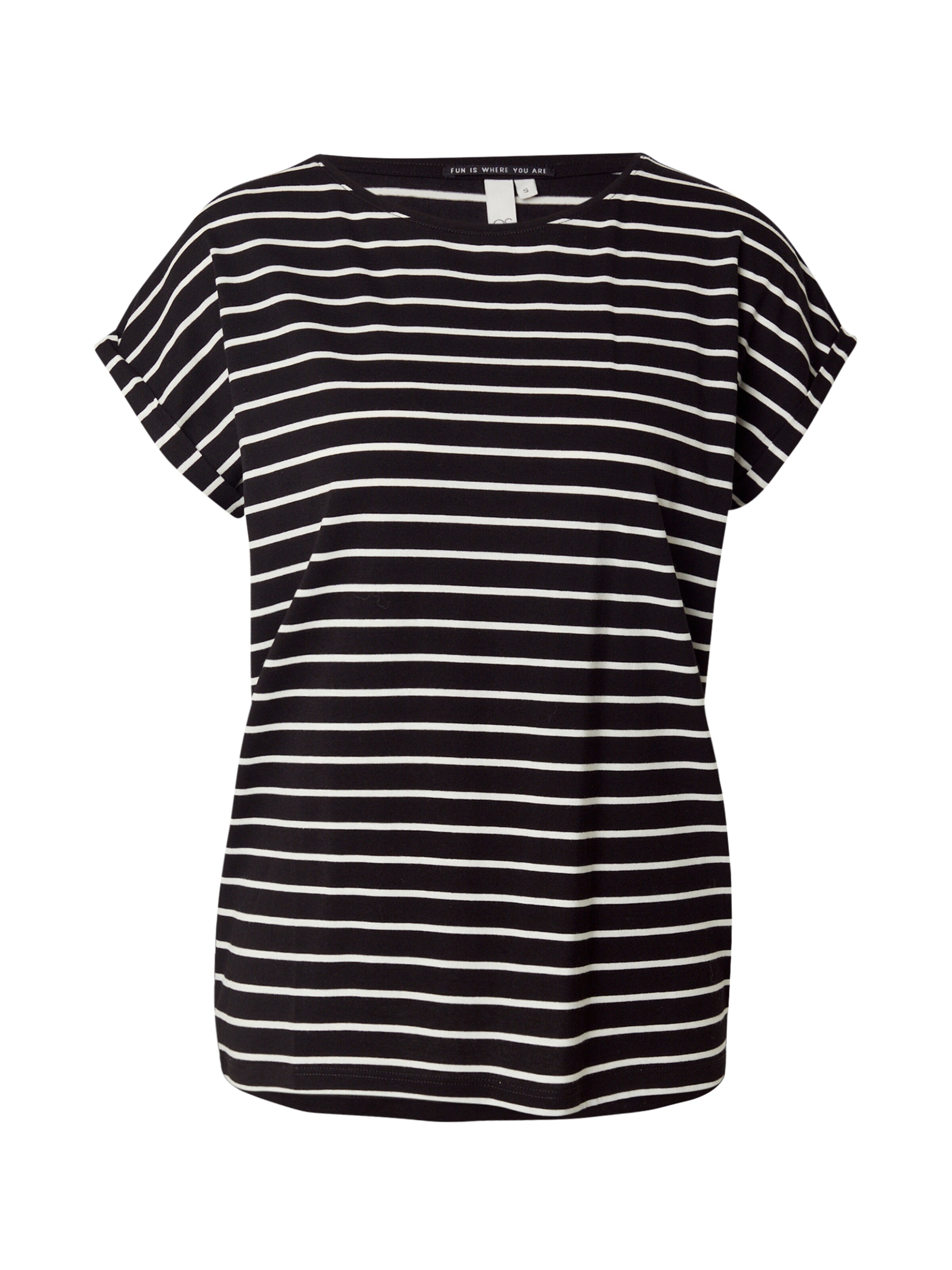 QS Тениска в черно: отпред