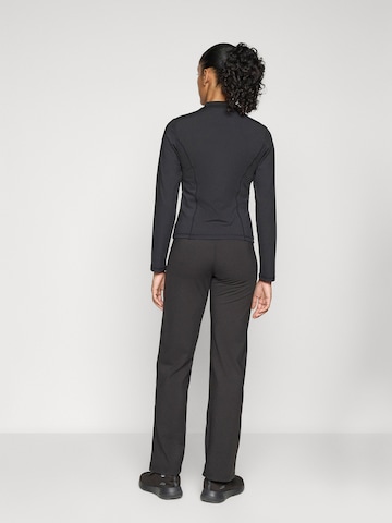 Regular Pantalon de sport 'ONPRYA-2-JILL' ONLY PLAY en noir