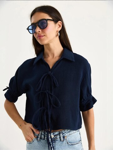 Bianco Lucci Blouse in Blue