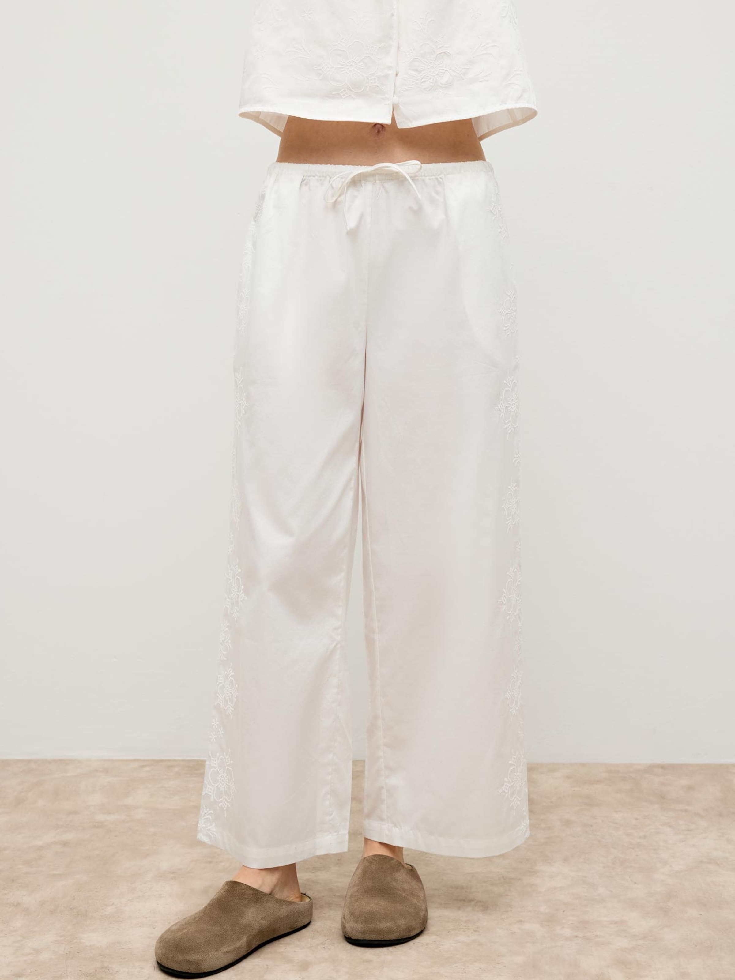 andmary Bruna pants set up ivory 新品未開封 andmary Bruna pants set up ivory 新品未開封