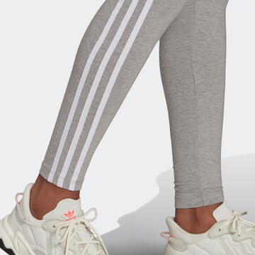 Skinny Leggings de la ADIDAS ORIGINALS pe gri