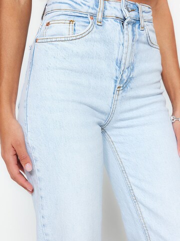 Trendyol Slimfit Kavbojke | modra barva