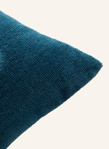 BOSS Home Pillow 'Zuma' in Blue