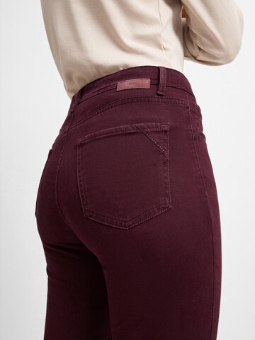 BRAX Slimfit Hose in Rot